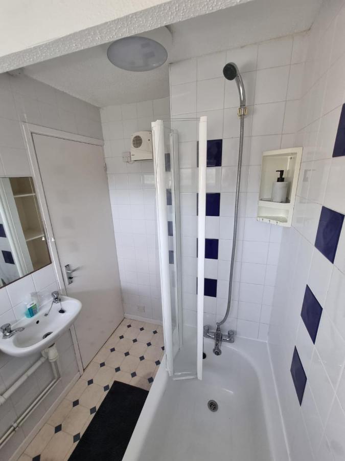 Private Rooms Бат Экстерьер фото