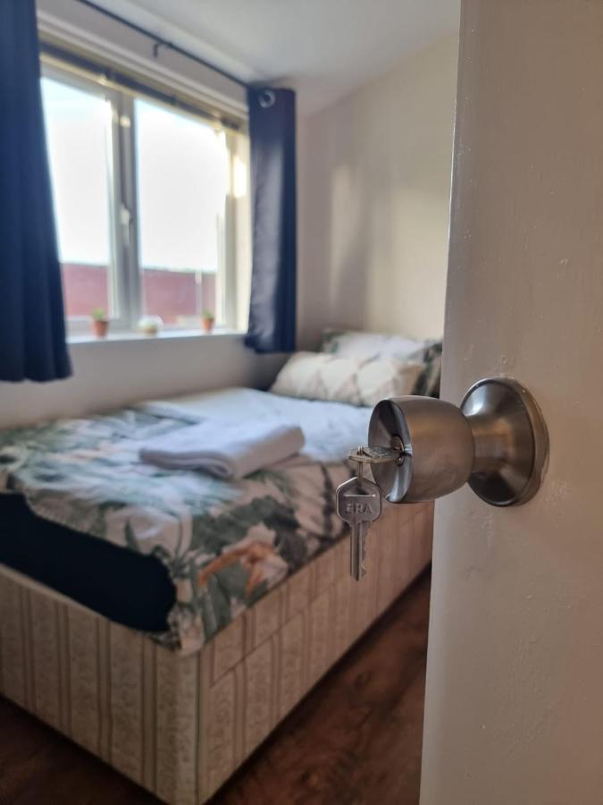 Private Rooms Бат Экстерьер фото